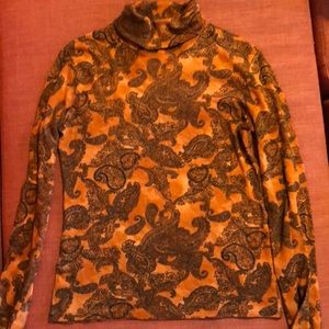 Paisley orange turtle neck